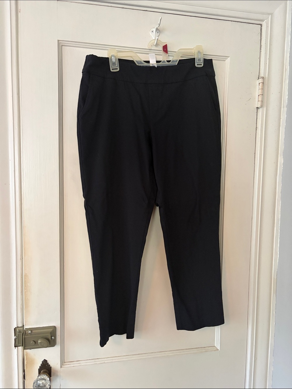 MarlaWynne Black Cropped Tapered Pull-On Pants
